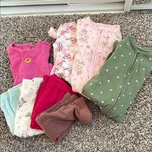 Bundle of 3-6 month clothing (8 pieces)